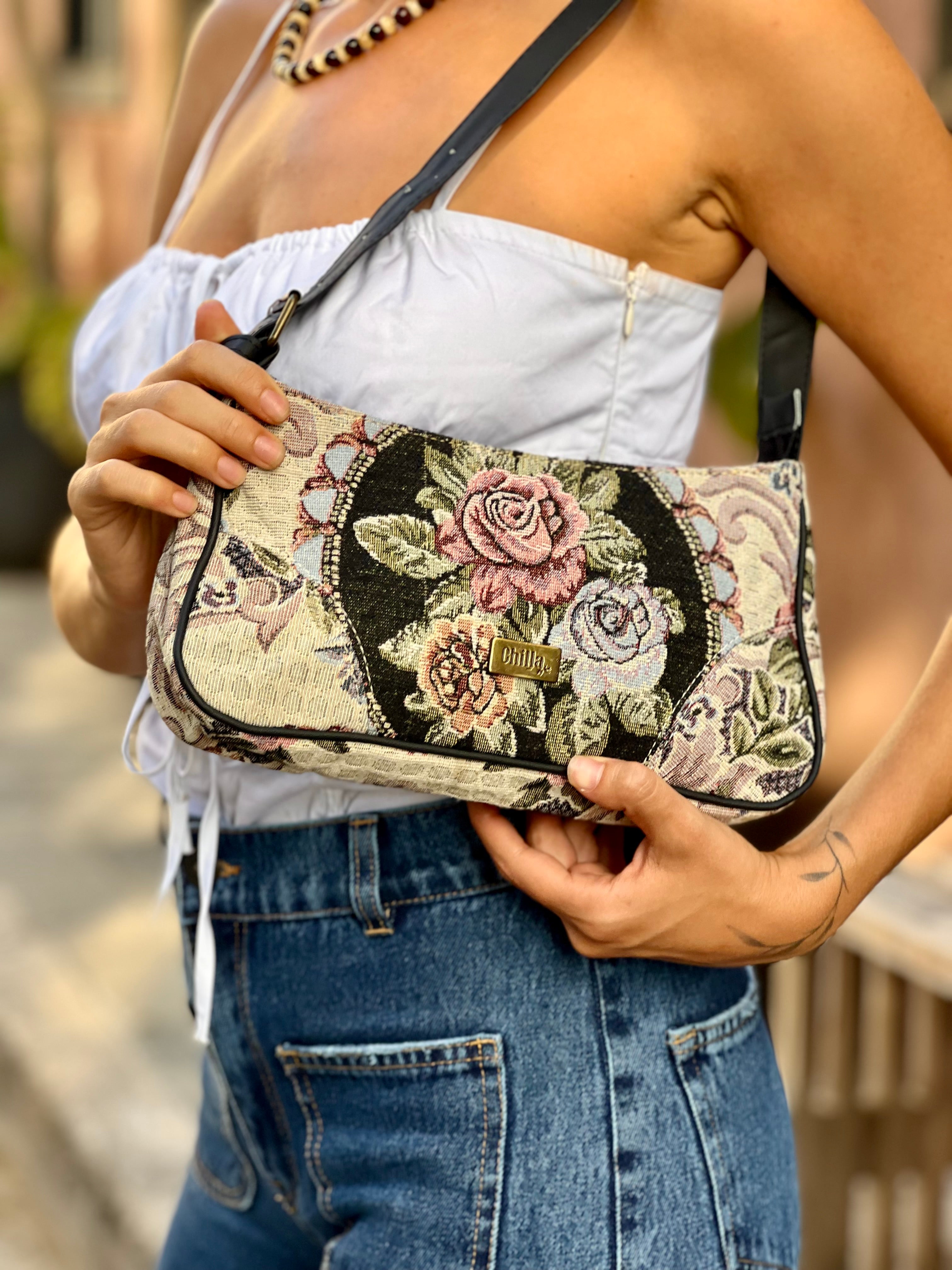 Talo'r Crossbody Bag – Vintage Vegan Leather