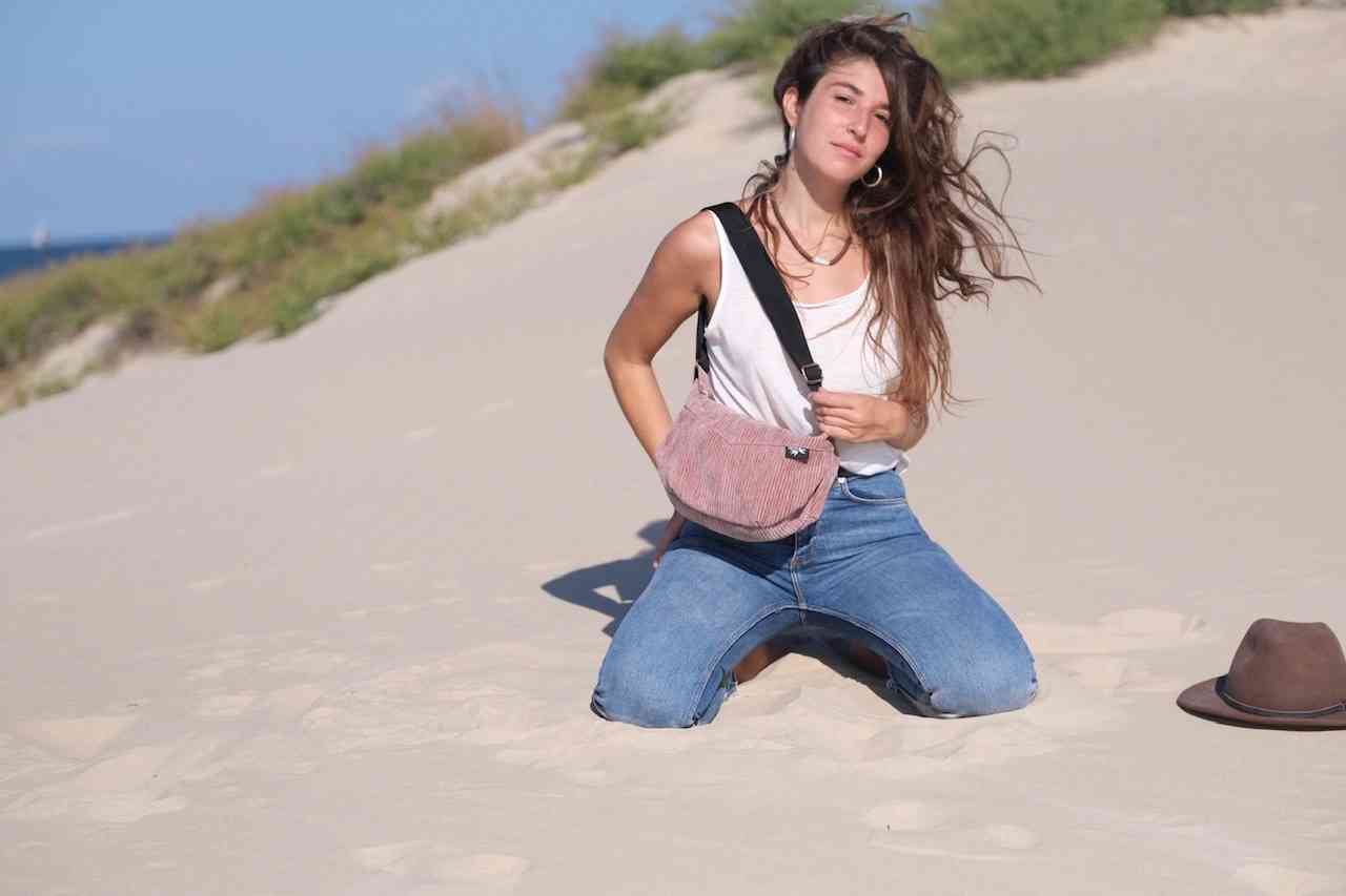 Antique Pink Corduroy Vital Side Bag