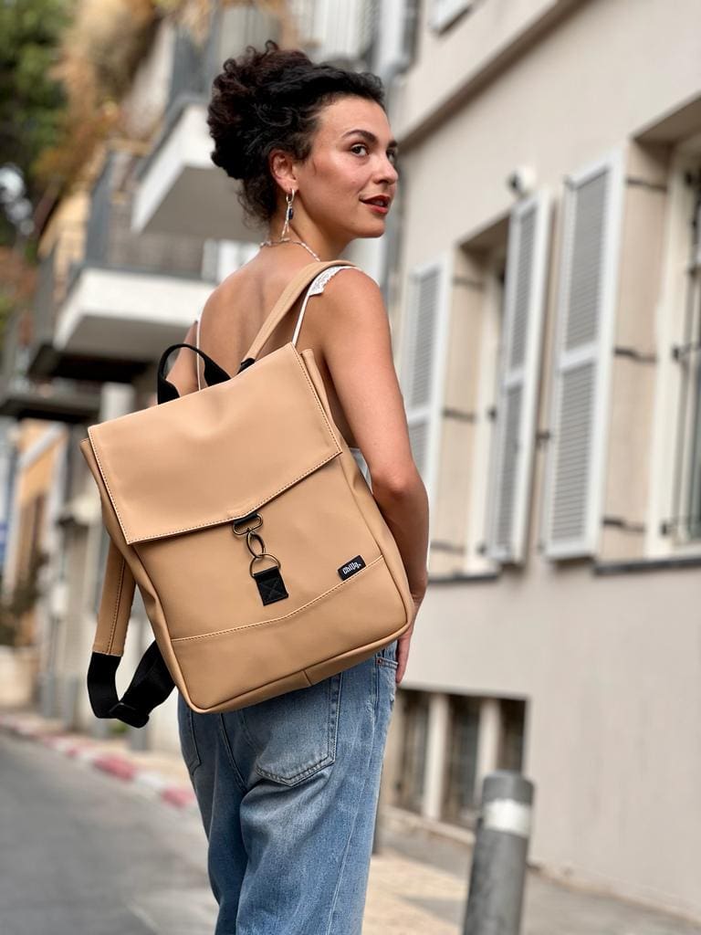 Stunning Sand Yellow Medium Students Backpack