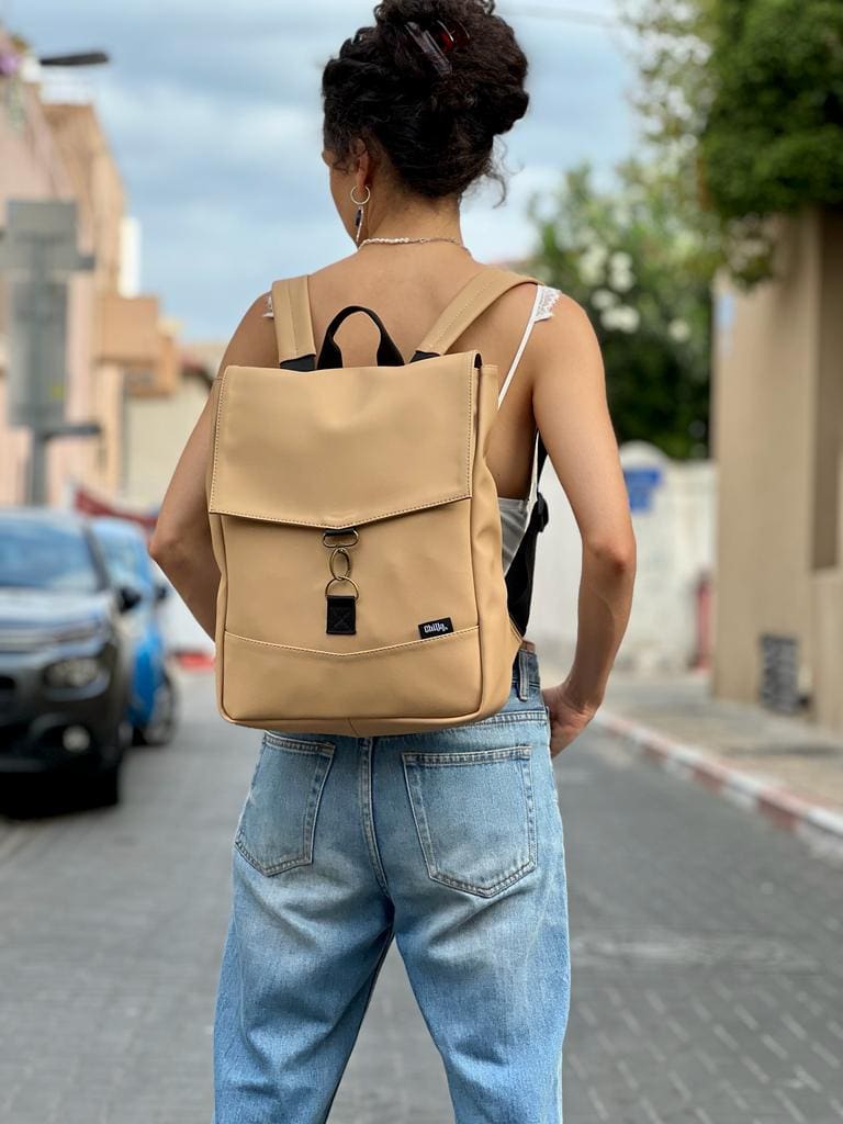 Stunning Sand Yellow Medium Students Backpack