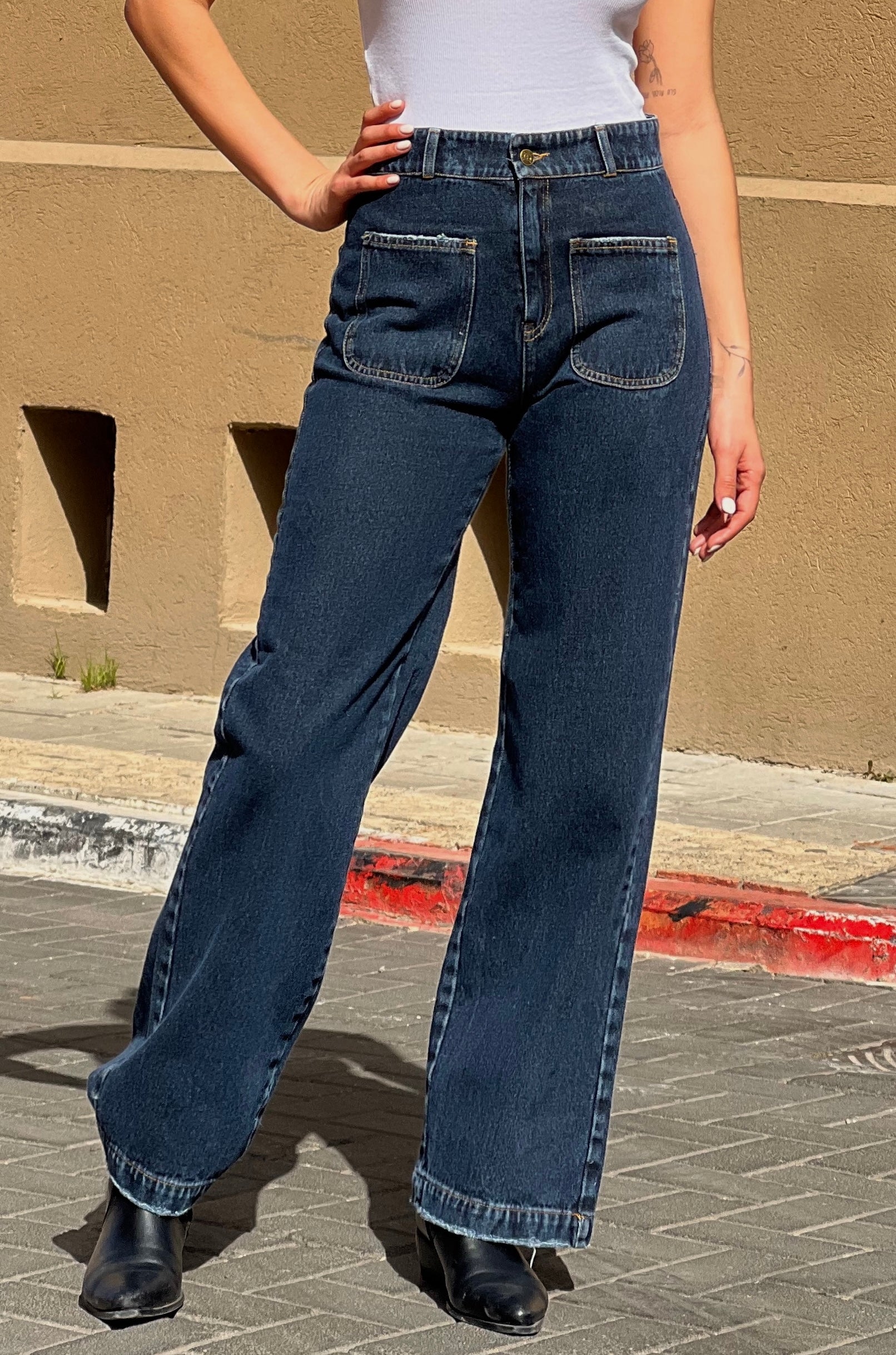 Chilla Denim Jeans – Vintage Dark Distressed