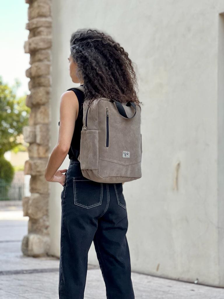 Suede-like nacho bag