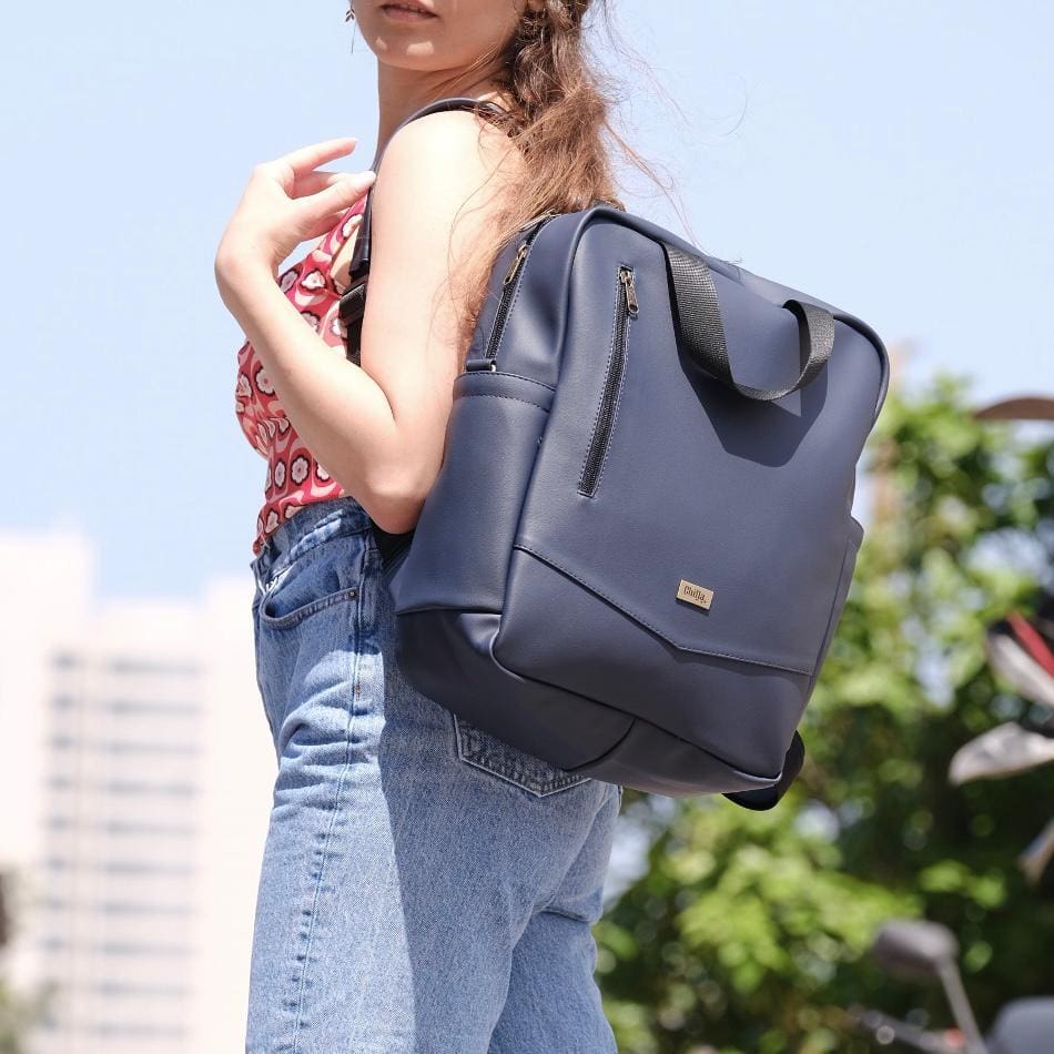 Navy blue nacho bag