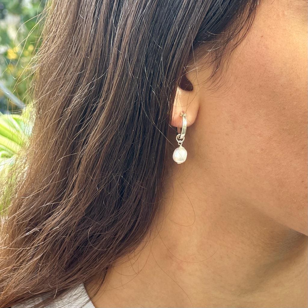 עגילי 'ADVA' פנינה כסף 925