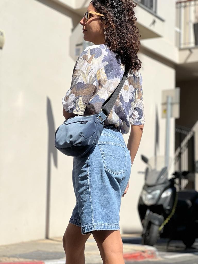 Velvet Blue Vital Side Bag