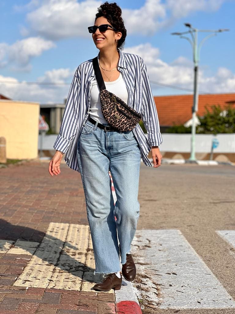 Hysterical New Big Speckled Rooney Pouch