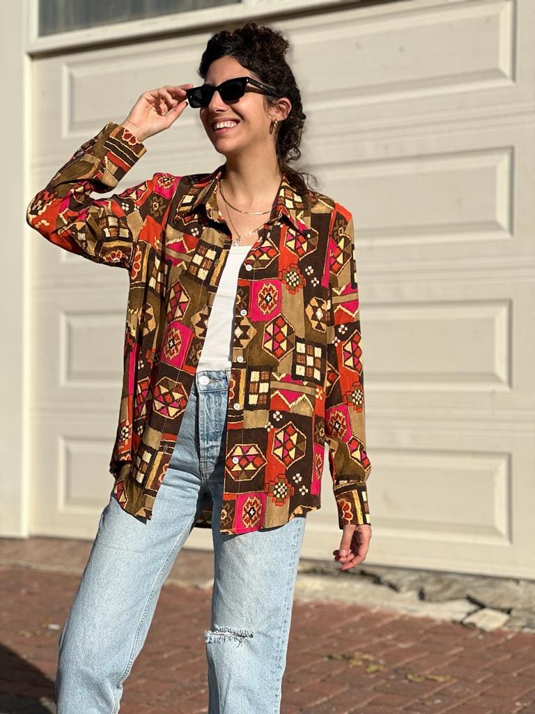 Retro viscose button-down shirt