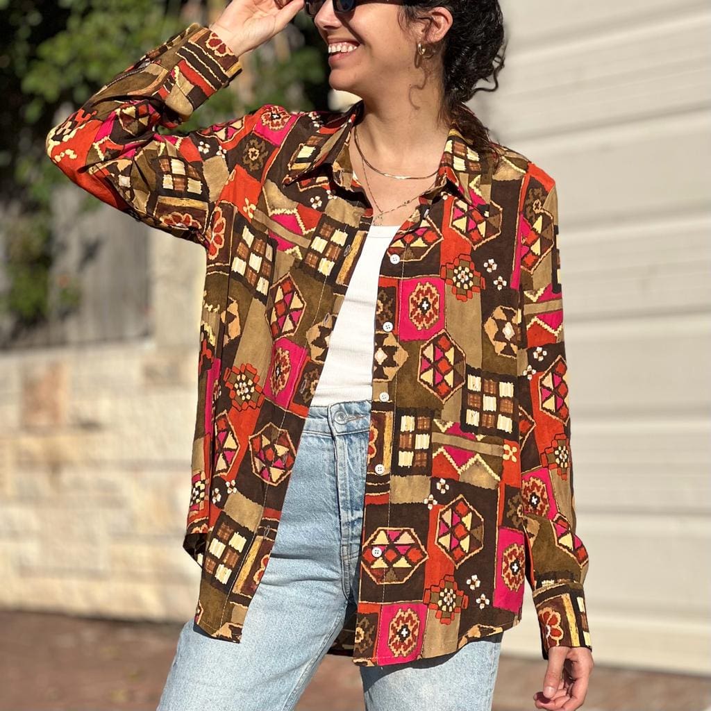 Retro viscose button-down shirt