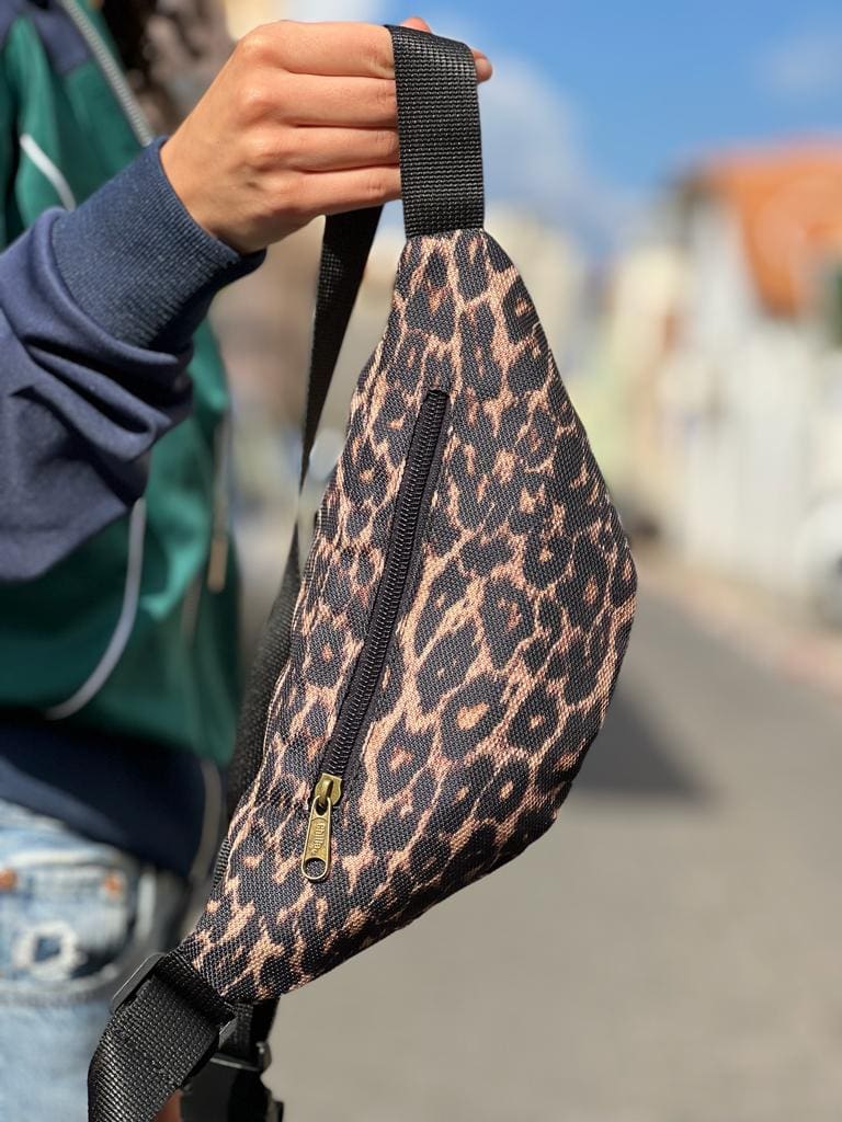 New Spotted Rooney Pouch