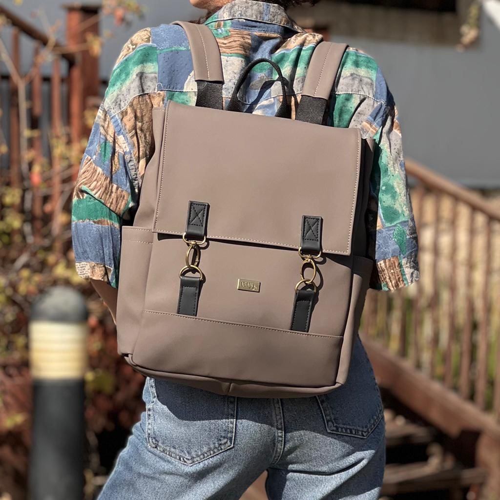 תיק גב חום איכותי