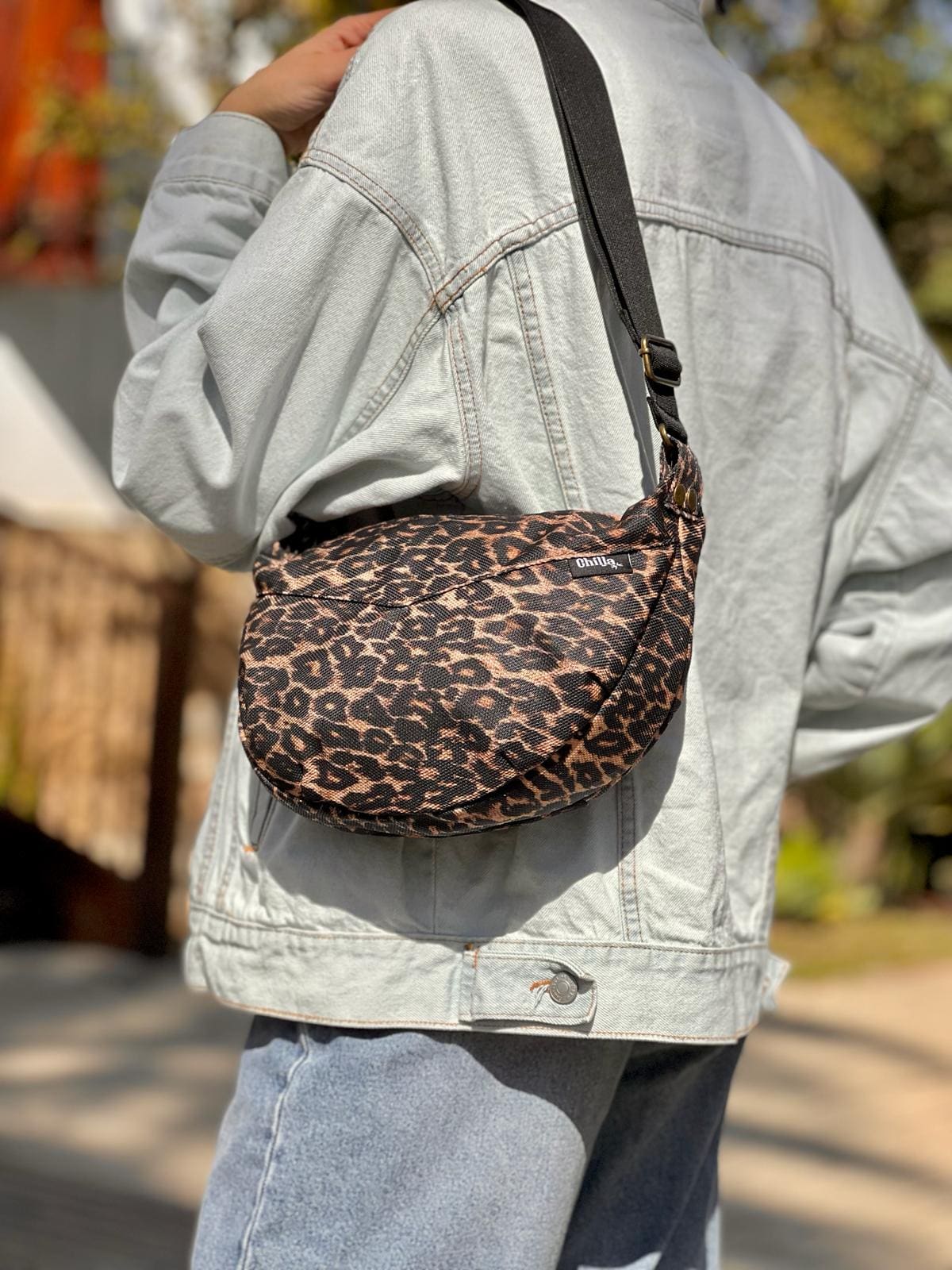 New Leopard Vital Side Bag