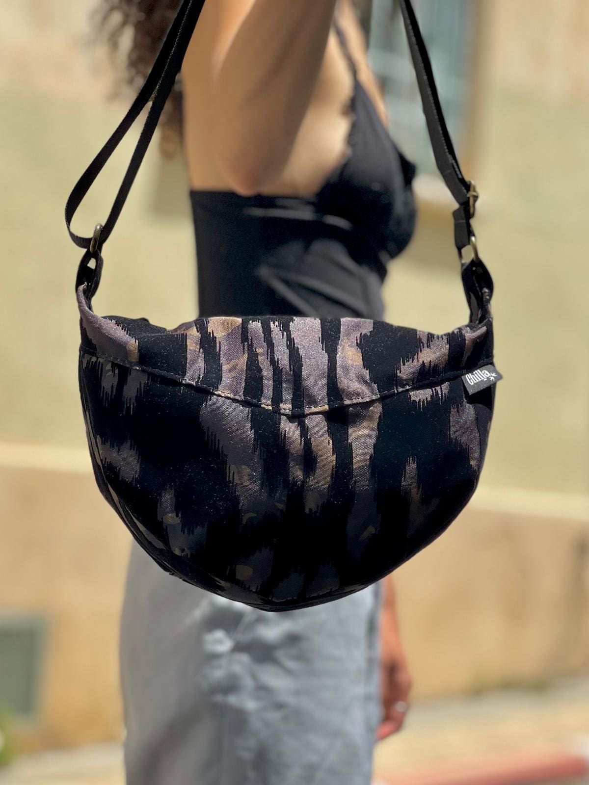 Velvet Touches Vital Side Bag