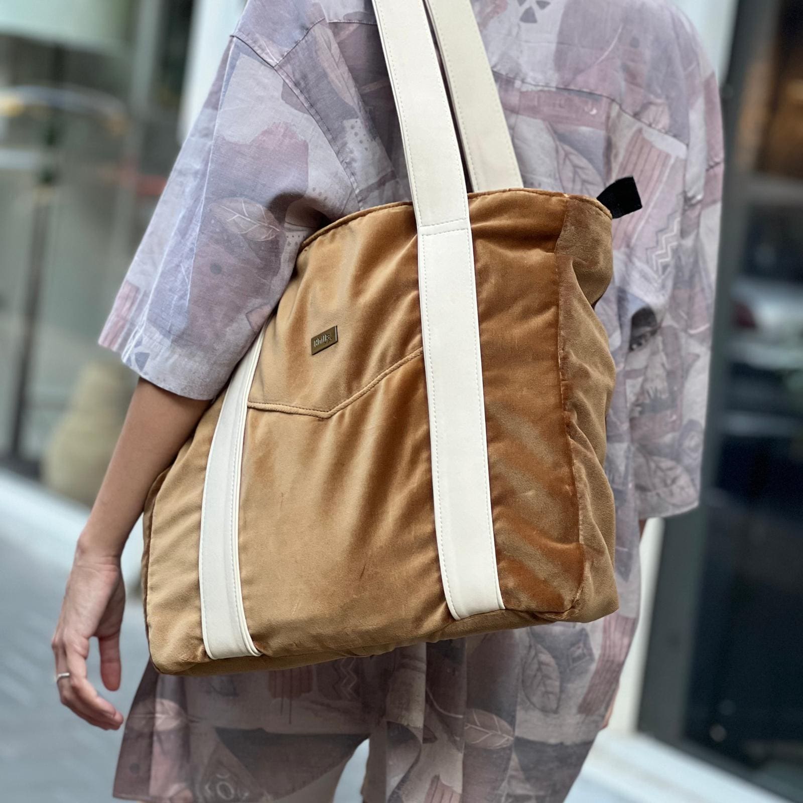 Velvet NOKO Large Side Bag