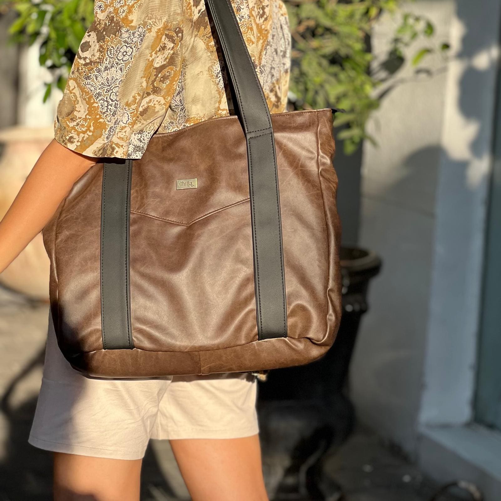 Retro Brown NOKO Large Side Bag