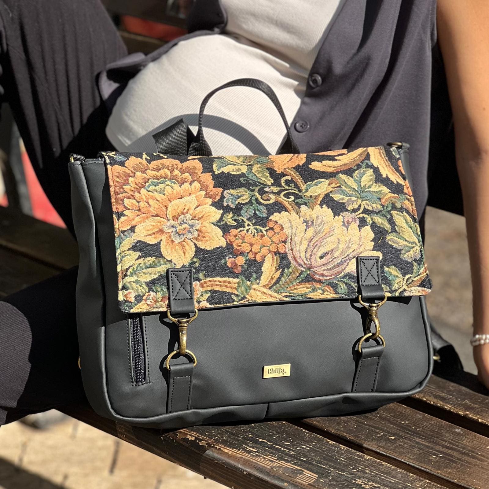 Vintage Flowery Large Jaffa Backpack/Side Bag