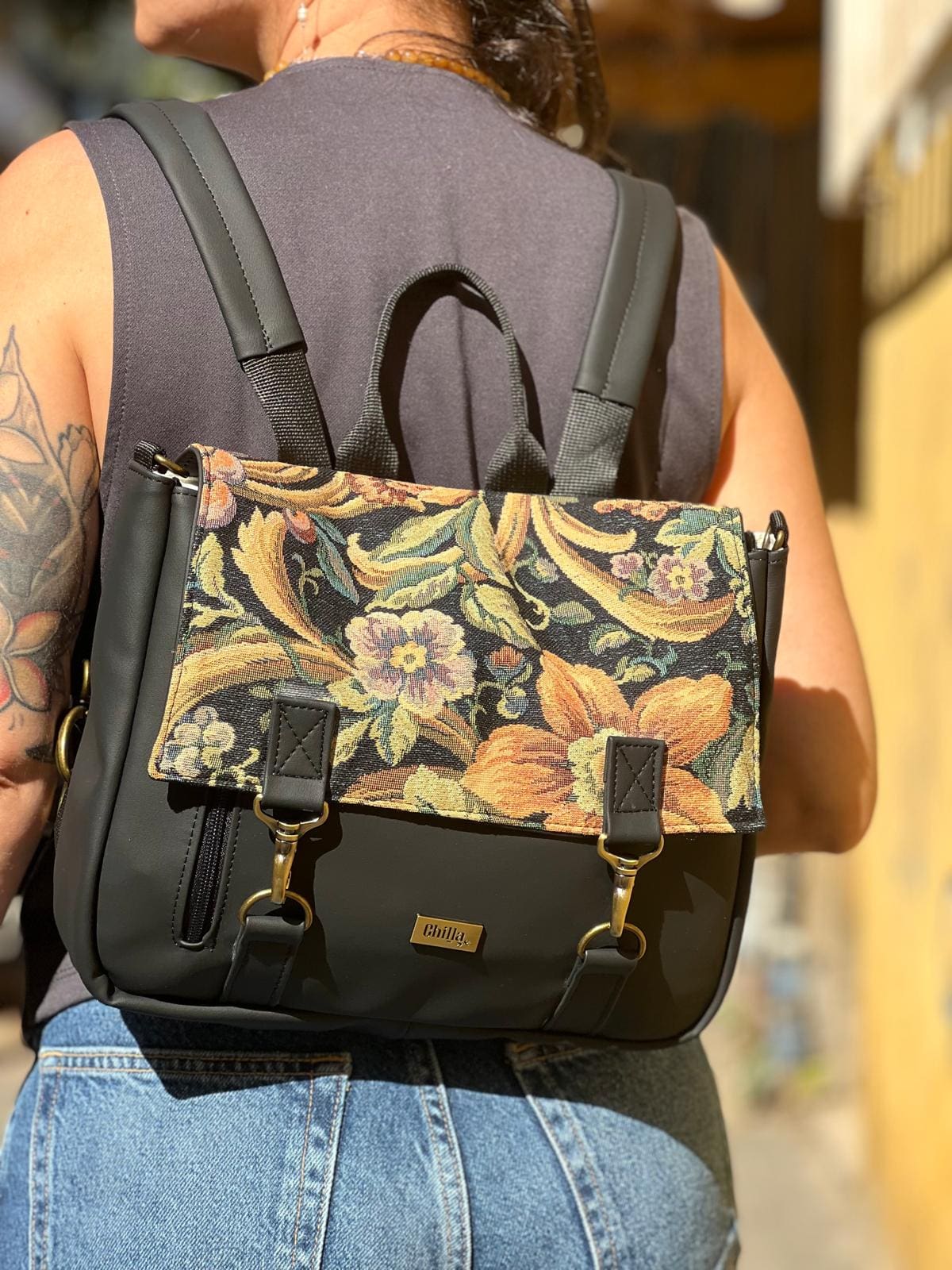 Vintage Floral Jaffa Backpack/Side Bag