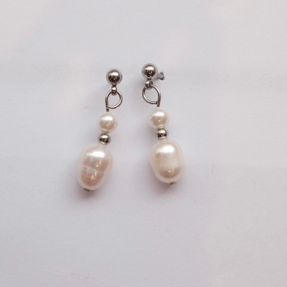 Pearl earrings