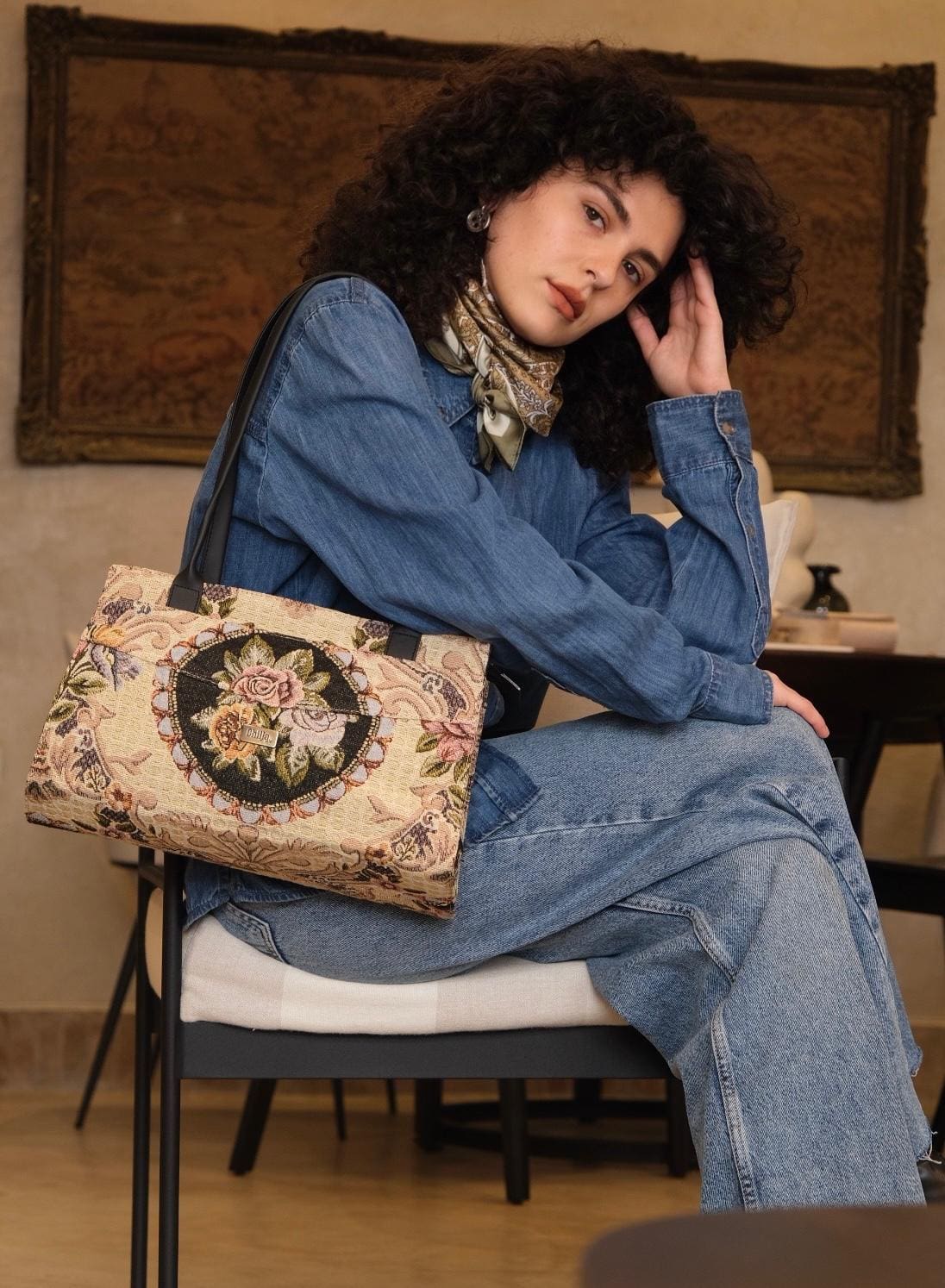 Vintage Lou'iz Shoulder Bag