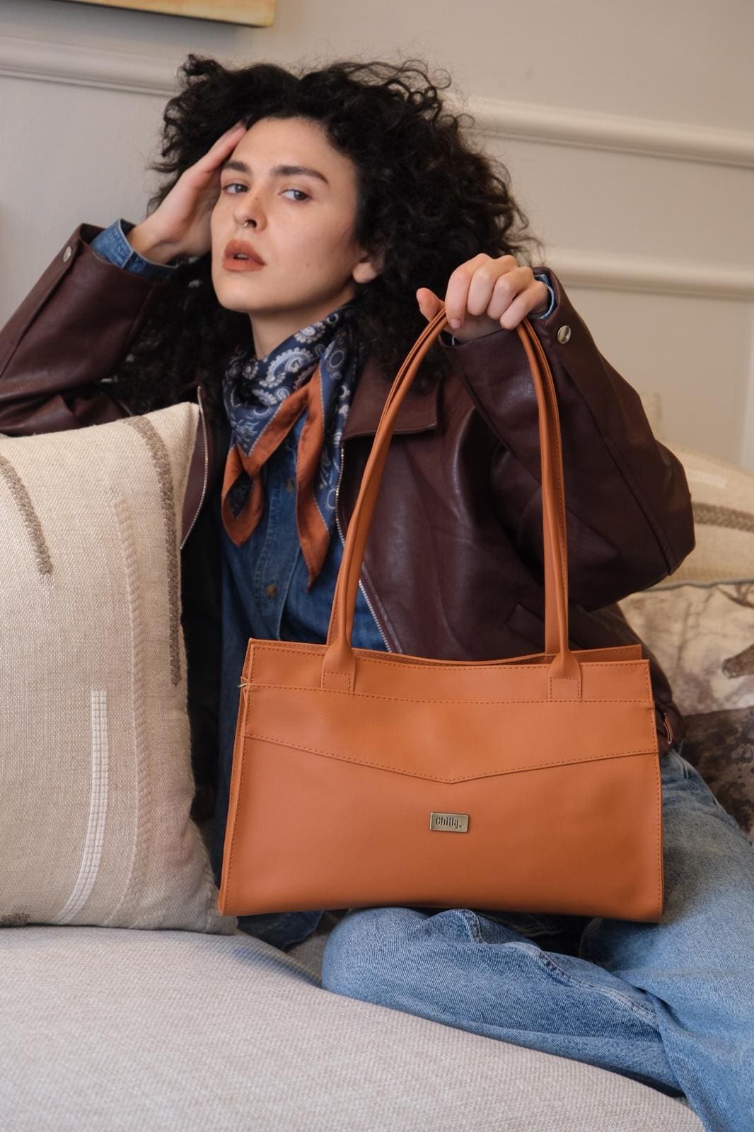 Orange Lou'iz Shoulder Bag