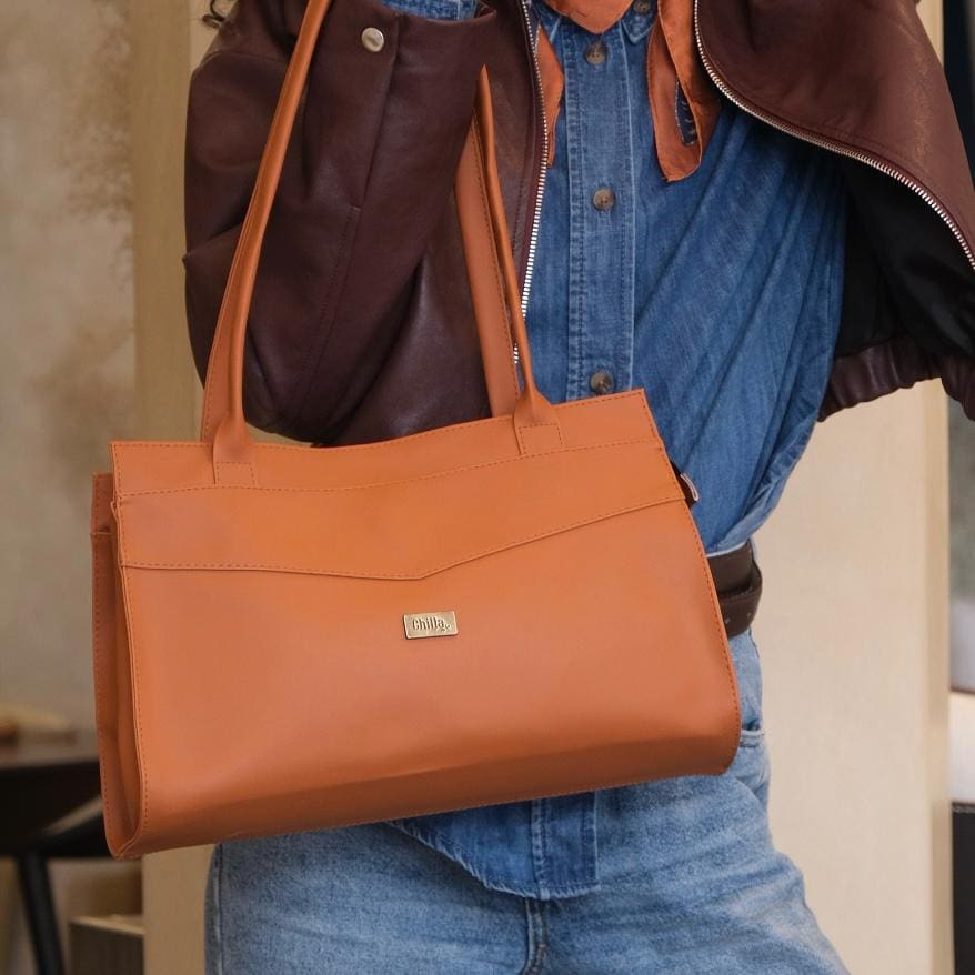 Orange Lou'iz Shoulder Bag