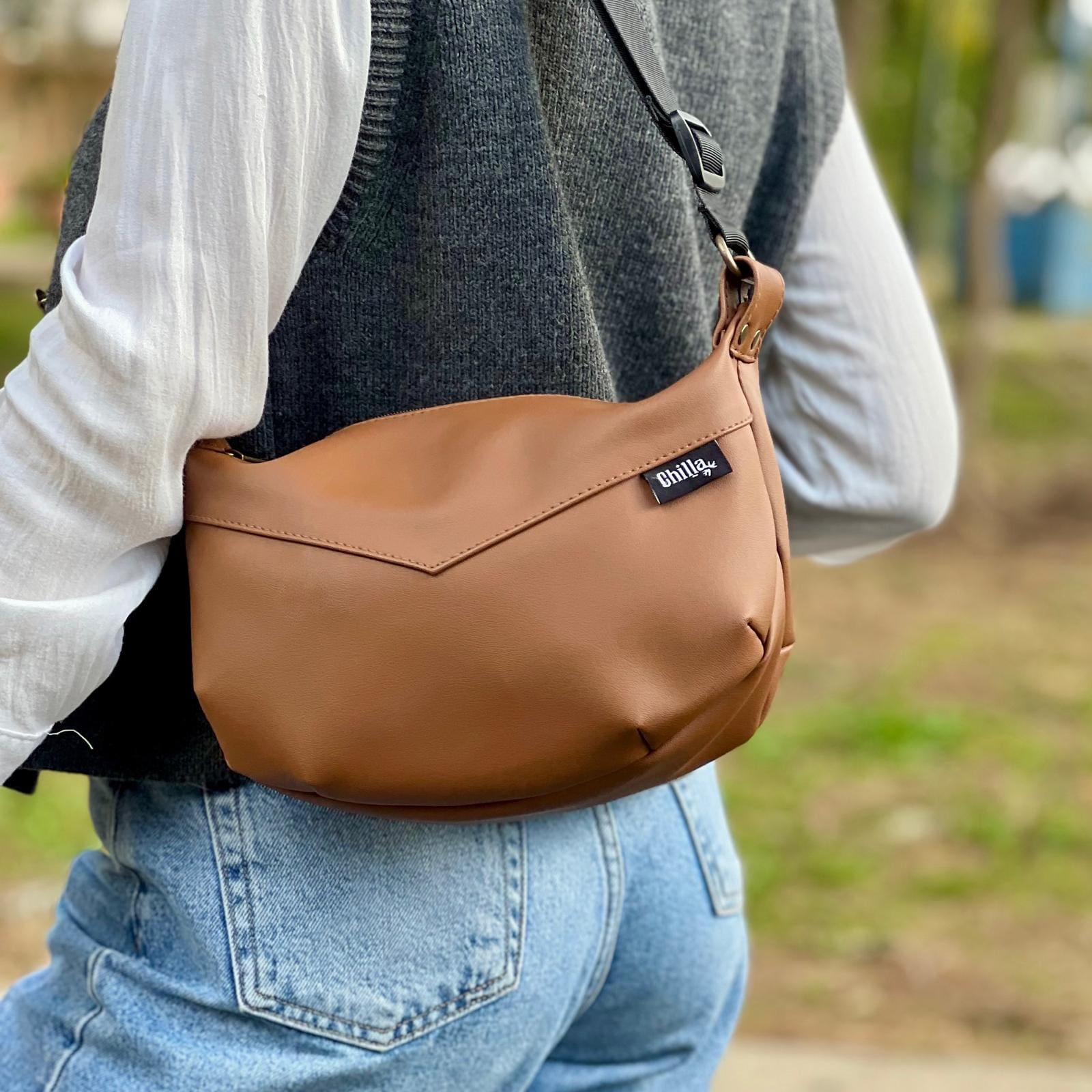 Smooth Camel side bag
