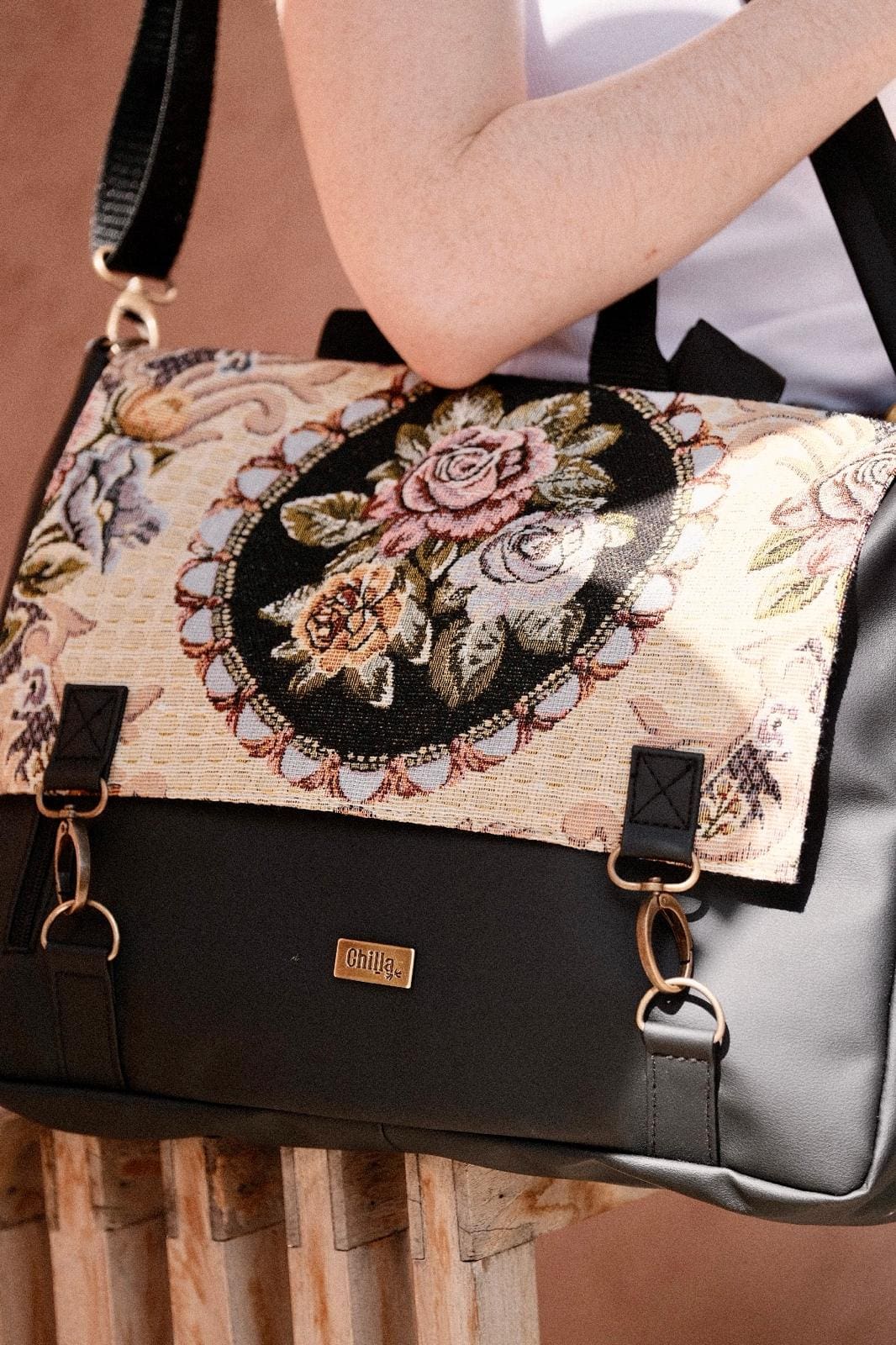 Floral Gobelin Large Jaffa Backpack/Side Bag