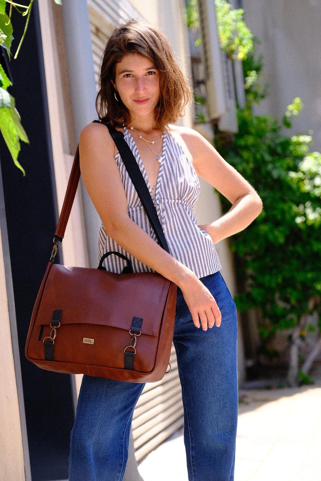 Earth Brown Large Jaffa Side/Backpack