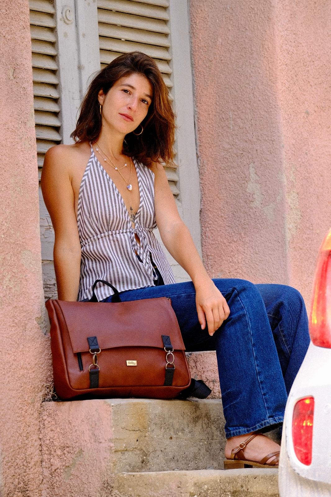 Earth Brown Large Jaffa Side/Backpack