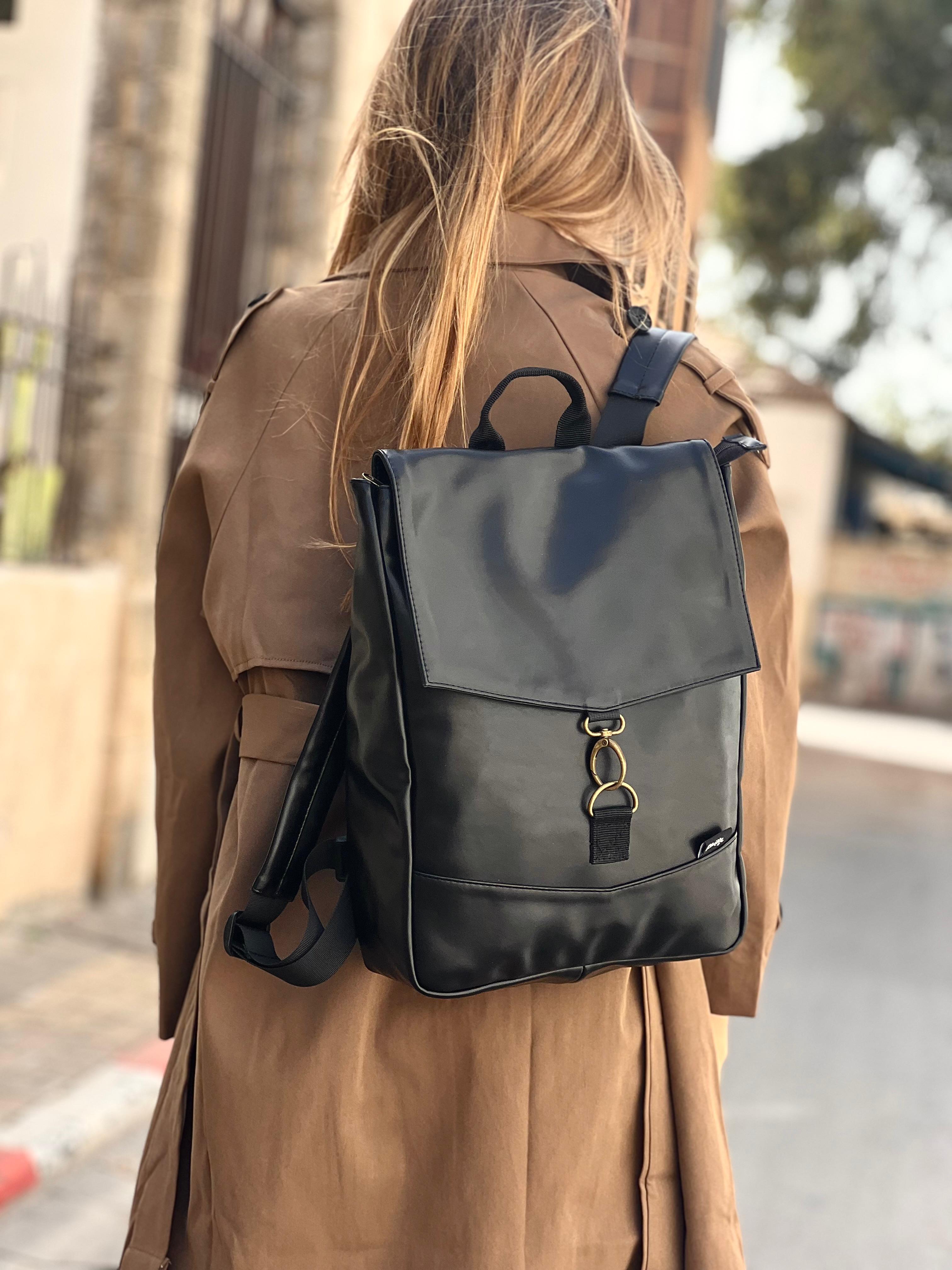 Shiny Black Medium Students Backpack