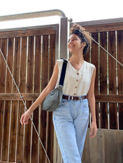 תיק צד ויטל ירוק-אפור קורדרוי