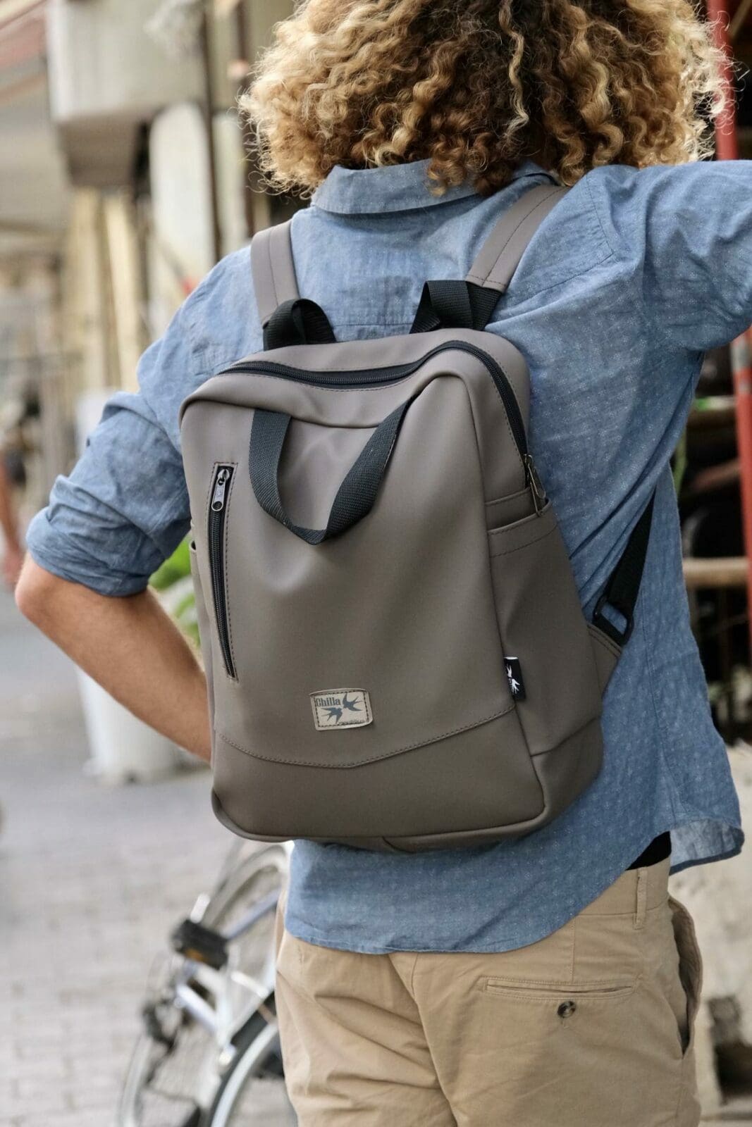 Brown nubuck-like nacho bag