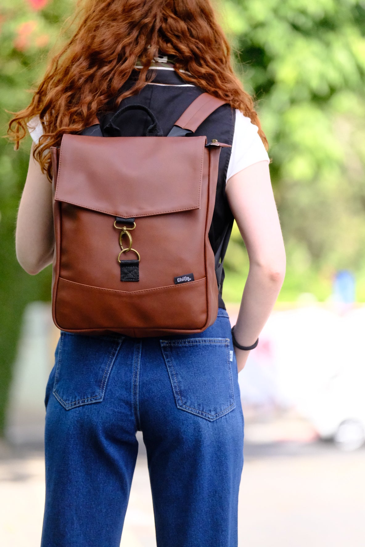 תיק גב מיני סטודנטס חום אדמה