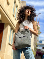 תיק צד Tommy גדול ירוק-אפור קורדרוי