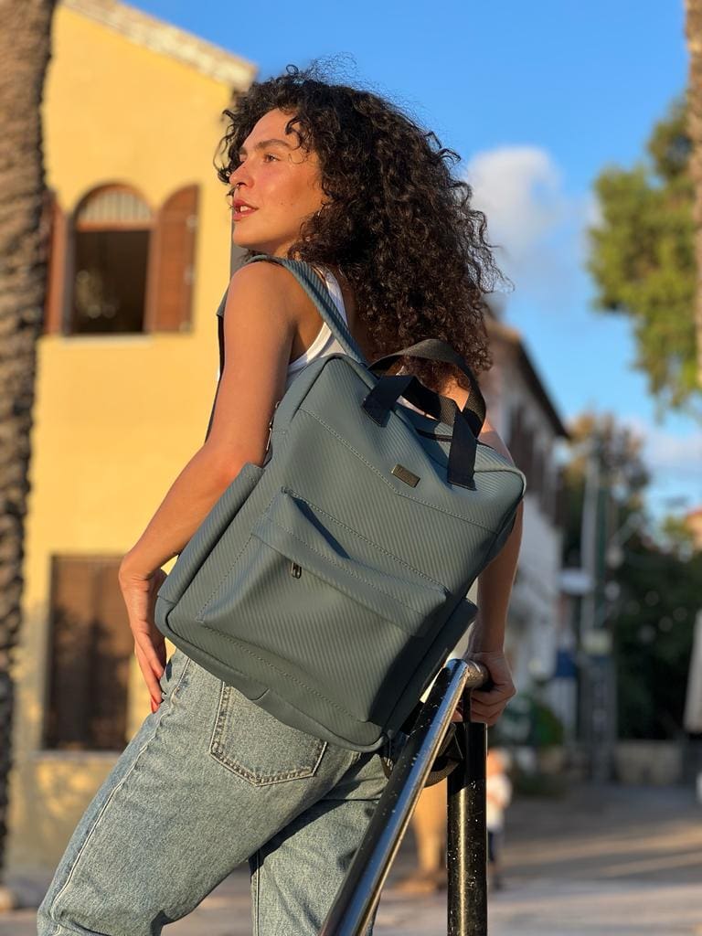 תיק NOAH אפור-טורקיז קרבון