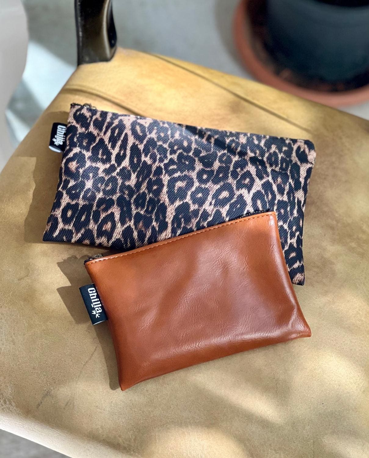 New pencil case (small clutch) ethnic green