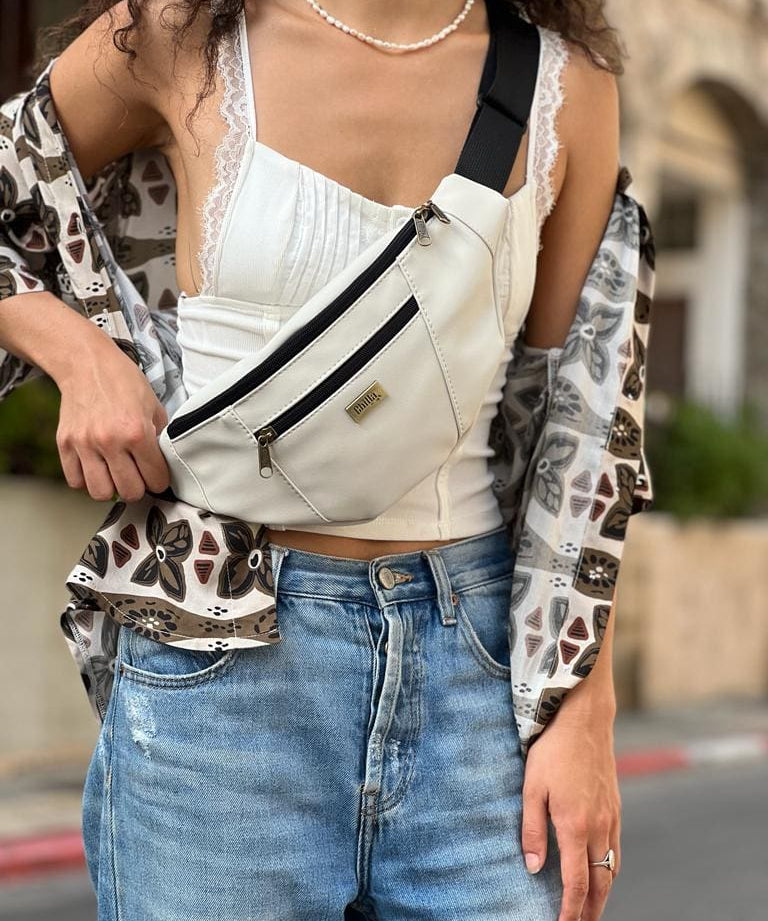 פאוץ' רוני גדול שמנת דמוי עור