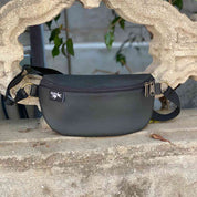 פאוץ' הלגה שחור מט דמוי עור