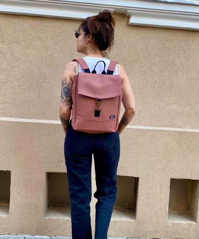 מיני סטודנטס ורוד עתיק