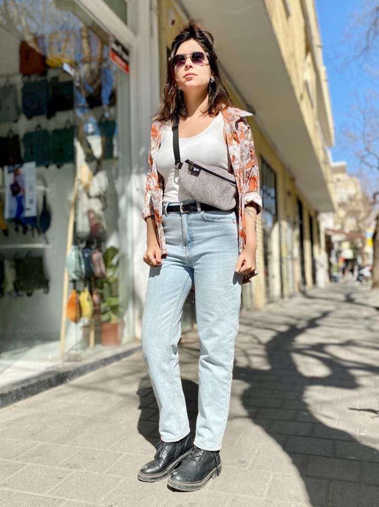 פאוץ' הלגה קורדרוי אפור בהיר