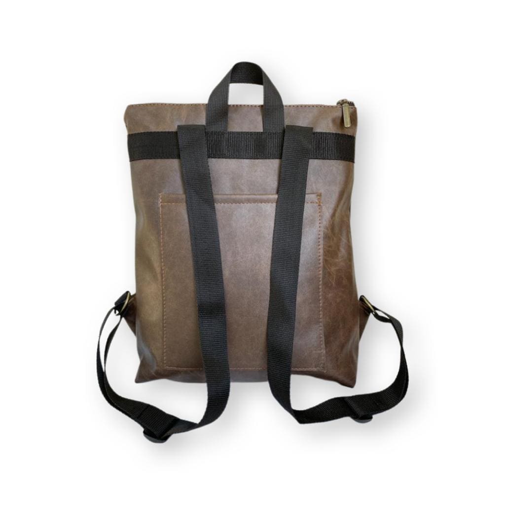 תיק רעות חום דמוי עור