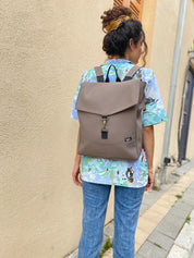 סטודנטס גדול חום דמוי נובוק