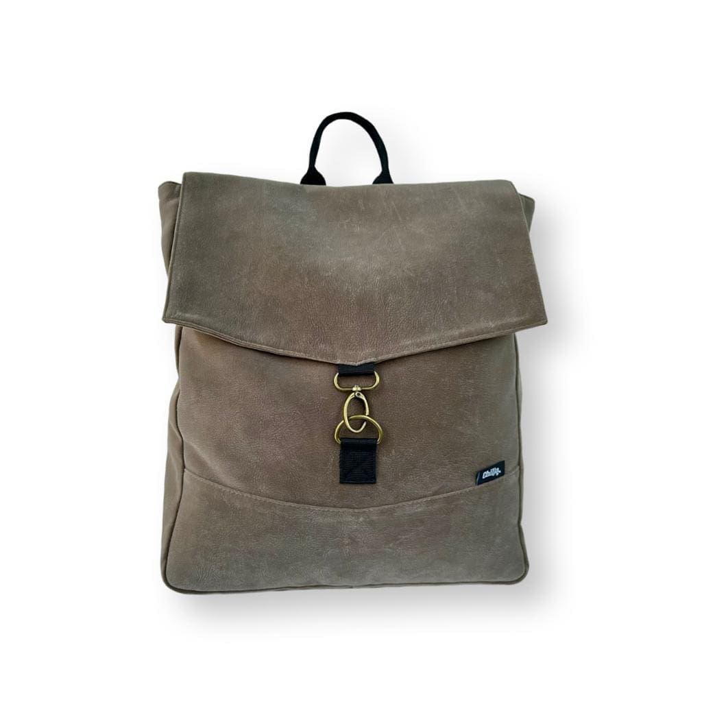 סטודנטס גדול דמוי זמשי מהמם