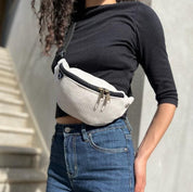 פאוץ' רוני לבן קורדרוי