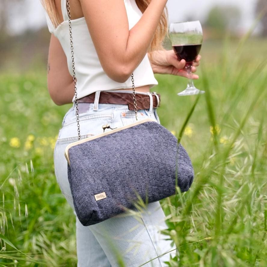 תיק צד ולרי כחול שמתאים להכל