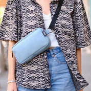 פאוץ' 'לורנס' תכלת נובוק