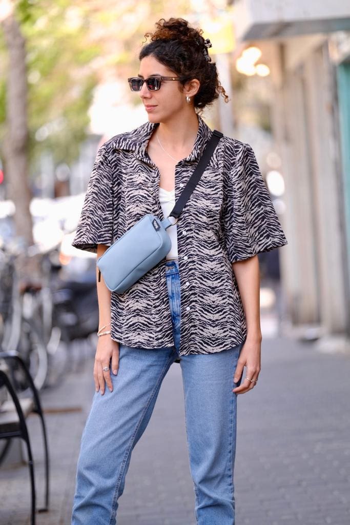 פאוץ' 'לורנס' תכלת נובוק