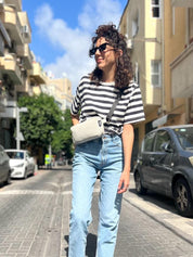 פאוץ' 'לורנס' שמנת טקסטורה