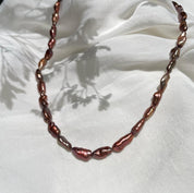 שרשרת פנינים אדומות