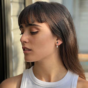 עגילי 'MISHEL' פנינה וזרקונים שחורים