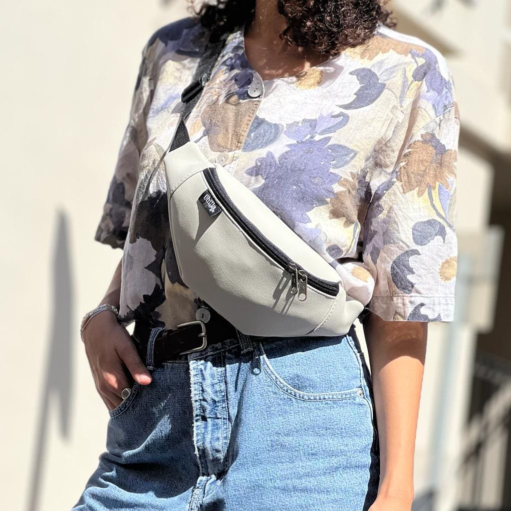 פאוץ' רוני חדש! דמוי עור שמנת